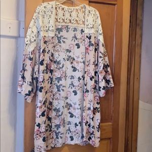 Floral kimono